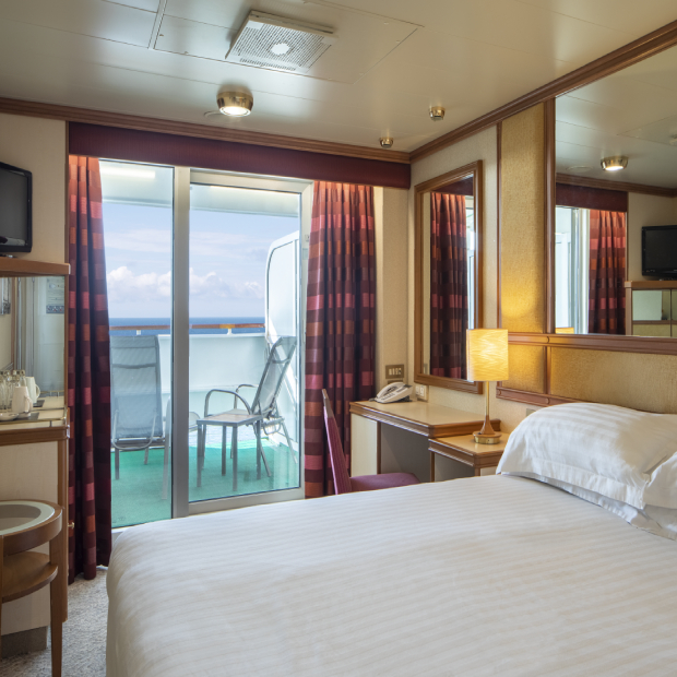 Cruise Review - P&O Azura - Paramount Cruises Blog