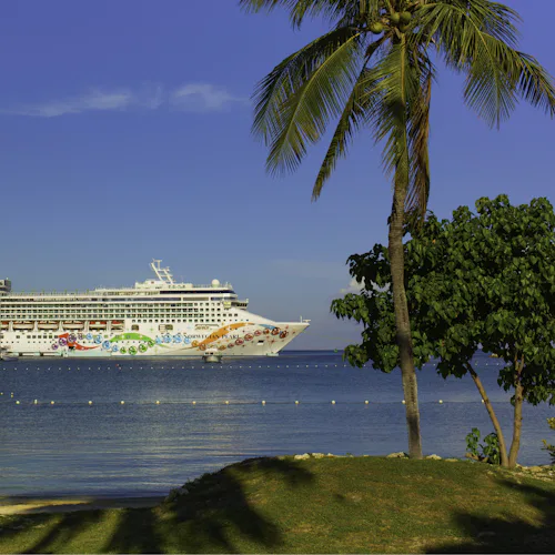 Norwegian Pearl in Ocho Rios